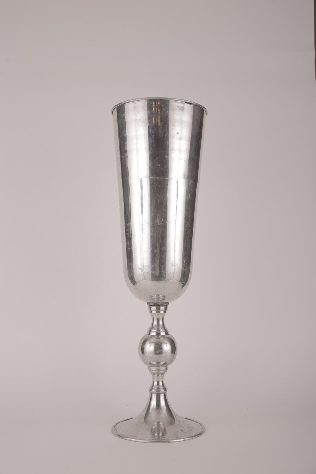 Vase Kelch groß silber – 89,5 cm