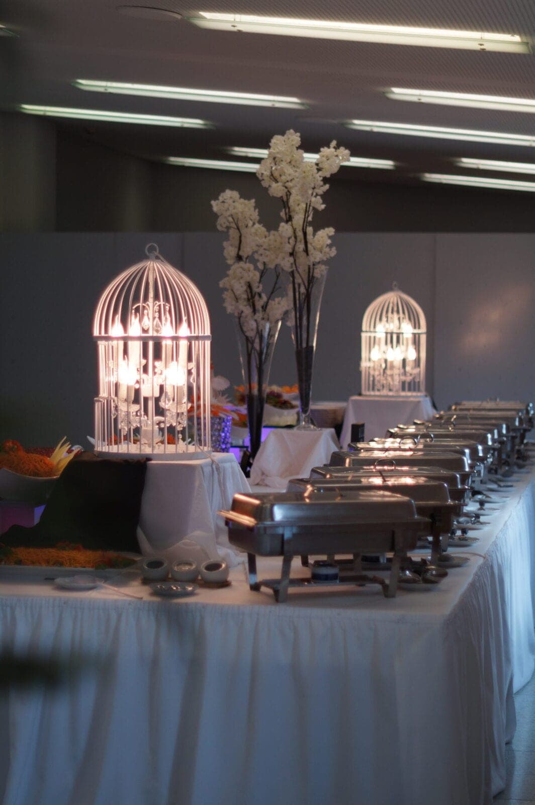 Lampe Käfig Büffetdekoration weiß