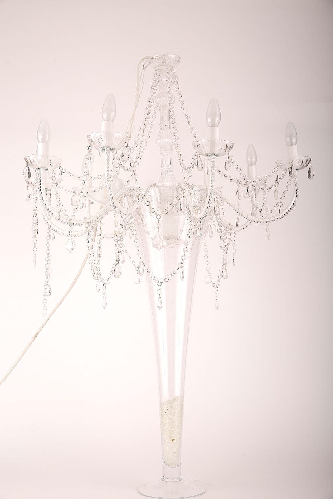 Lampe Lüster Büffetdekoration weiß silber