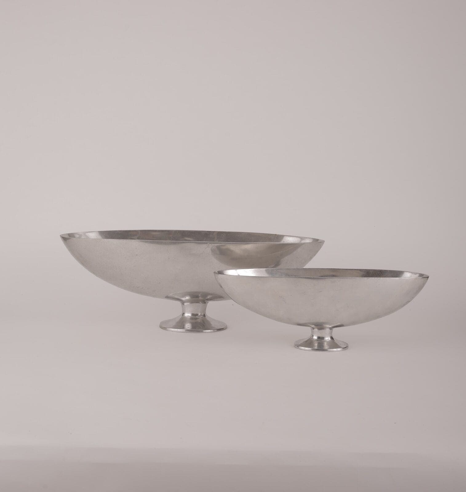 Silberne Schalen auf Fuß – 16-21 cm