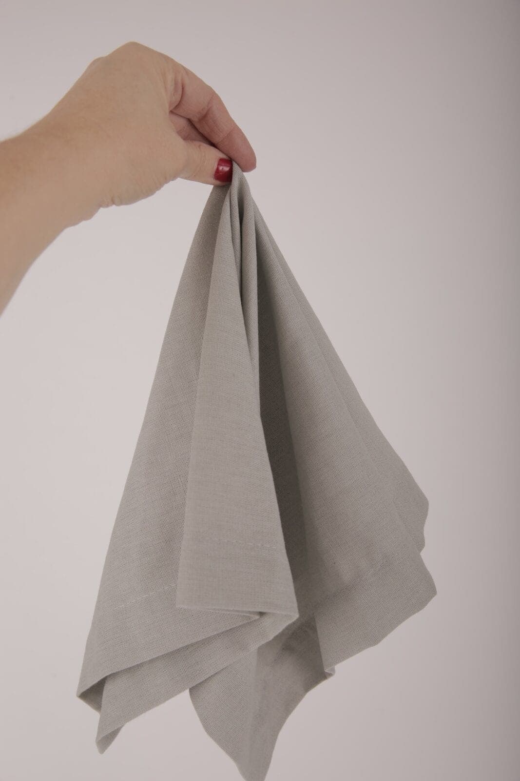 Stoffserviette Leinenoptik graugrün eukalyptus – 50×50 cm