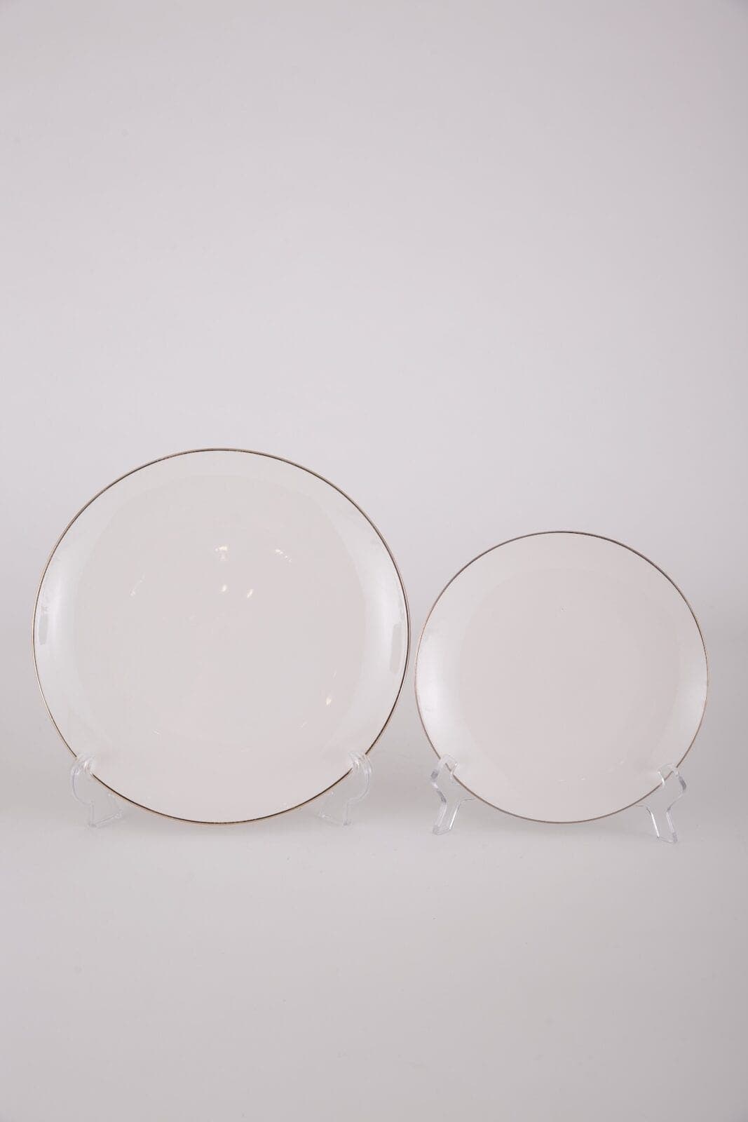 Menüteller Goldrand Keramik – 26.5 cm
